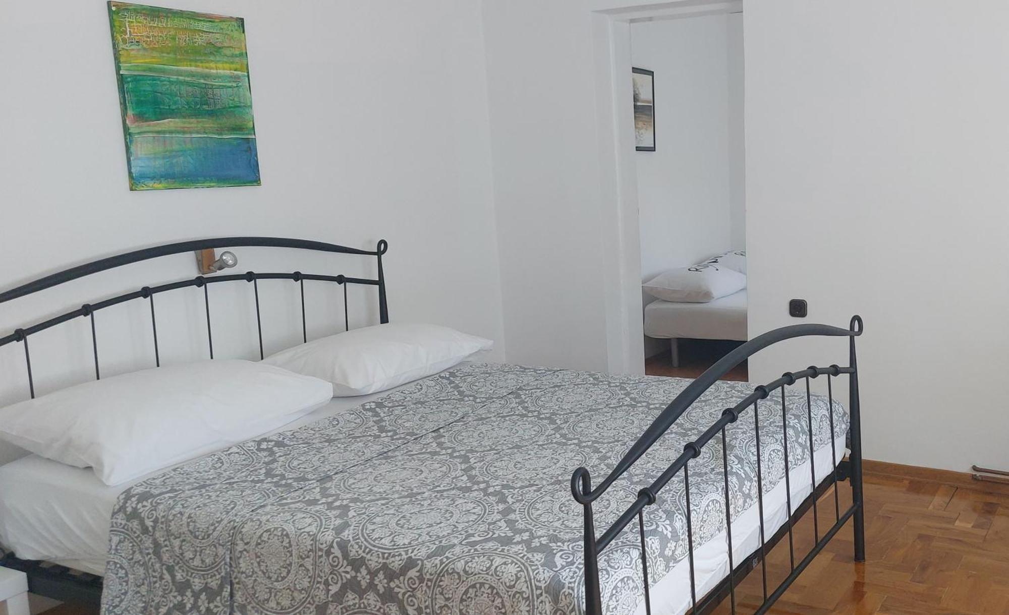 Apartman Excellent - Kuca Za Odmor U Zupanji -Natkriveno Parkirno Mjesto ジュパニャ エクステリア 写真